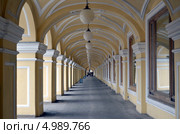 Галерея Гостиного Двора, Перинная линия. Санкт-Петербург (2013 год). Стоковое фото, фотограф Светлана Колобова / Фотобанк Лори