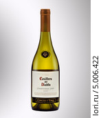 Чилийское вино Casillero дель Диабло Шардоне урожая 2009 года (2012 год). Редакционное фото, фотограф verbaska / Фотобанк Лори