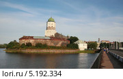 Старинный шведский замок на острове. Выборг, Россия (2013 год). Стоковое видео, видеограф Михаил Коханчиков / Фотобанк Лори