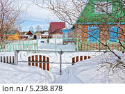 Дача заметённая снегом. Стоковое фото, фотограф Евгений Мухортов / Фотобанк Лори