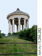 Мюнхен. Моноптер - ротонда в греческом стиле в Английском парке (1836) (2013 год). Стоковое фото, фотограф Илюхина Наталья / Фотобанк Лори