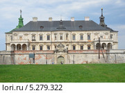 Украина,  Львовская область, замок в Подгорцах, 1445 год (2013 год). Редакционное фото, фотограф Овчинникова Ирина / Фотобанк Лори