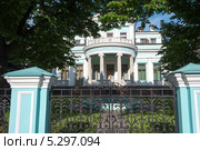 Особняк М. К. Морозовой (Мамонтовой) на Смоленском бульваре в Москве (2012 год). Стоковое фото, фотограф Володина Ольга / Фотобанк Лори