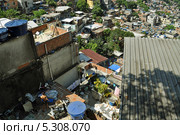 Фавелы Rocinha в Рио-де-Жанейро, Бразилия (2010 год). Редакционное фото, фотограф Elena Odareeva / Фотобанк Лори