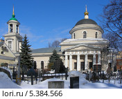 Церковь Троицы Живоначальной на Пятницком кладбище, Москва (2011 год). Стоковое фото, фотограф lana1501 / Фотобанк Лори