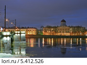 Ночной Санкт-Петербург. Нева (2013 год). Редакционное фото, фотограф Александр Алексеев / Фотобанк Лори