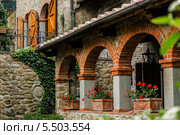 Итальянская вилла в Тоскане рядом с Ареццо. Стоковое фото, фотограф Ирина Мойсеева / Фотобанк Лори