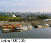 Утренний вид на город Барнаул и причалы речного порта на Оби (2008 год). Стоковое фото, фотограф Alexey D. / Фотобанк Лори