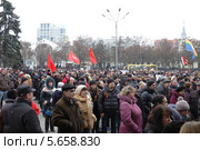 Украина. Пророссийский, антифашистский митинг в Днепропетровске (2014 год). Редакционное фото, фотограф Олег Голиков / Фотобанк Лори