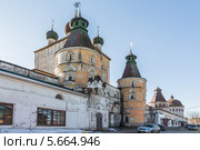В Борисоглебском монастыре под Ростовом Великим (2014 год). Редакционное фото, фотограф Михаил Широков / Фотобанк Лори
