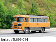 Автобус ПАЗ-672М (2009 год). Редакционное фото, фотограф Art Konovalov / Фотобанк Лори