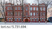 Воронеж. Бывшая частная женская гимназия Ивановской. Гарнизонная поликлиника. Улица Комиссаржевской (Тулиновская), 3 (2014 год). Редакционное фото, фотограф Алексей Шаповалов (Стерх) / Фотобанк Лори