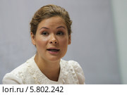 Мария Гайдар во время работы в Кировской области (2011 год). Редакционное фото, фотограф Михаил Смирнов / Фотобанк Лори