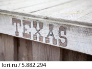 Надпись на английском языке "Texas" на деревянных досках (2014 год). Стоковое фото, фотограф Кекяляйнен Андрей / Фотобанк Лори