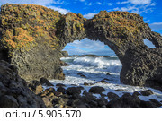 Природа Исландии. Каменная арка. Стоковое фото, фотограф Станислав Мороз / Фотобанк Лори