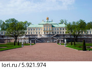 Большой Меншиковский дворец. Ораниенбаум (2014 год). Редакционное фото, фотограф Александр Щепин / Фотобанк Лори