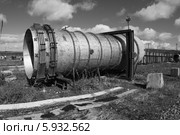 Газоходы котла. Полигон хранения технологического оборудования (2014 год). Редакционное фото, фотограф Валерий Акулич / Фотобанк Лори