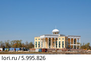 Город Кокчетав (Кокшетау). Строительство нового здания Акимата (2014 год). Стоковое фото, фотограф Александр Тараканов / Фотобанк Лори