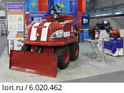 Международная выставка вооружения, военной техники и боеприпасов RAE-2013 г. Нижний Тагил. Робот пожарный "Пеликан" Редакционное фото, фотограф Игорь Долгов / Фотобанк Лори