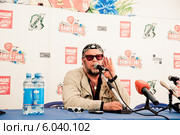 Борис Гребенщиков во время пресс-конференции на фестивале "Нашествие-2012" Редакционное фото, фотограф Ольга Визави / Фотобанк Лори