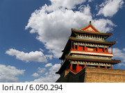 Ворота Zhengyangmen (Qianmen) в южной части площади Тяньаньмэнь в Пекине, Китай (коллаж) (2013 год). Стоковое фото, фотограф Владимир Журавлев / Фотобанк Лори