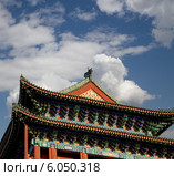 Фрагмент ворот Zhengyangmen (Qianmen) в южной части площади Тяньаньмэнь в Пекине, Китай (коллаж) (2013 год). Стоковое фото, фотограф Владимир Журавлев / Фотобанк Лори