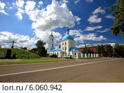 Зарайск. Городской пейзаж. Благовещенская церковь (2014 год). Редакционное фото, фотограф Яна Королёва / Фотобанк Лори