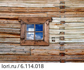 Деревянное окно церкви (2014 год). Стоковое фото, фотограф Эльвира Ковригина / Фотобанк Лори