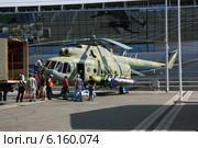 Военный вертолёт "Мотор Сич" (2014 год). Редакционное фото, фотограф Марина Шатерова / Фотобанк Лори