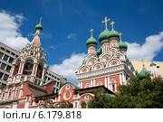 Москва. Церковь Троицы Живоначальной, что в Никитниках (2014 год). Стоковое фото, фотограф Михаил Ворожцов / Фотобанк Лори