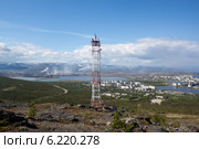 Город Мончегорск, комбинат и телевышка с высоты птичьего полета (2014 год). Редакционное фото, фотограф Константин Кандыба / Фотобанк Лори