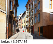 Ordinary street of european city. Pamplona (2013 год). Стоковое фото, фотограф Яков Филимонов / Фотобанк Лори