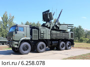 ЗРПК «Панцирь-С1» на базе автомобиля КАМАЗ (2014 год). Редакционное фото, фотограф Алексей Гусев / Фотобанк Лори