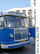 ЛиАЗ-158В. Выставка к 90-летнему юбилею московского автобуса. Проспект Академика Сахарова, Москва (2014 год). Редакционное фото, фотограф Илюхина Наталья / Фотобанк Лори