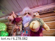 Кукла языческого божества Велес в теремен Снегурочки в Костроме (2014 год). Редакционное фото, фотограф Liseykina / Фотобанк Лори