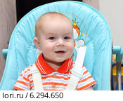 Улыбающийся малыш. Стоковое фото, фотограф EgleKa / Фотобанк Лори