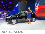 Datsun mi-DO. Московский международный автомобильный салон 2014. Редакционное фото, фотограф Сергей Лаврентьев / Фотобанк Лори