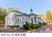 Временная церковь Воскресения Словущего (1999 г.) в поселке Быково, Раменский район, Московская область (2014 год). Стоковое фото, фотограф Иван Марчук / Фотобанк Лори