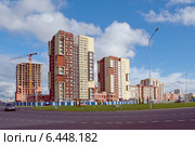Современное строительство. Жилые дома (2014 год). Редакционное фото, фотограф Svet / Фотобанк Лори