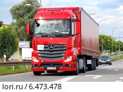 Грузовик Mercedes-Benz Actros (2014 год). Редакционное фото, фотограф Art Konovalov / Фотобанк Лори