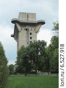 Зенитная башня в парке Аугартен. Вена, Австрия (2014 год). Стоковое фото, фотограф Vladislav Osipov / Фотобанк Лори