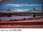 Тверь. Старый мост через Волгу зимним вечером (2012 год). Стоковое фото, фотограф Ольга Денисова / Фотобанк Лори