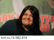Виктория Платова (настоящее имя Виктория Евгеньевна Соломатина), писательница (2014 год). Редакционное фото, фотограф Галина Попова / Фотобанк Лори