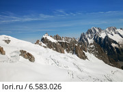 Белая долина, французские Альпы, Шамони дю Монблан. Стоковое фото, фотограф Юлия Кузнецова / Фотобанк Лори