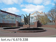 Памятник воинам-интернационалистам. Липецк (2014 год). Редакционное фото, фотограф Румянцева Наталия / Фотобанк Лори