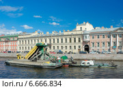 Чистка дна Фонтанки земснарядом, Санкт-Петербург, Россия (2014 год). Редакционное фото, фотограф Виктория Фрадкина / Фотобанк Лори
