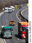 truck on highway. Стоковое фото, фотограф Erwin Wodicka / Фотобанк Лори