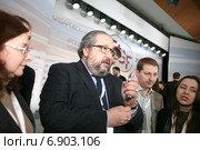 Гайдаровский форум 2015 "Россия и мир: новый вектор".  Председатель совета директоров инвестиционной компании O1 Group Борис Минц. Редакционное фото, фотограф Александр С. Курбатов / Фотобанк Лори