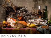 Рыбный натюрморт. Стоковое фото, фотограф Колесникова Алёна Валерьевна / Фотобанк Лори
