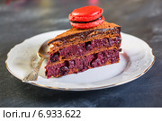Кусок шоколадного торта. Стоковое фото, фотограф Марина Сапрунова / Фотобанк Лори